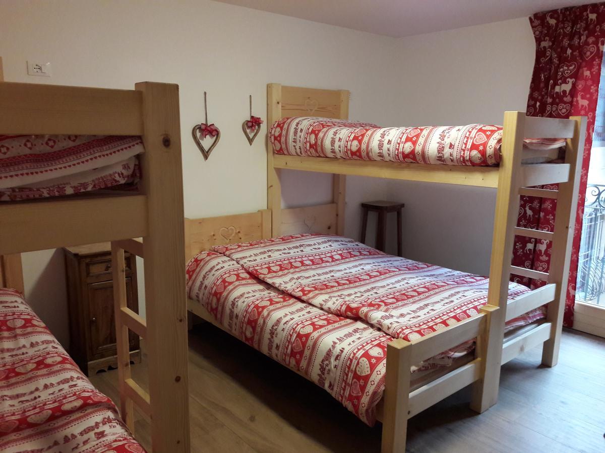 Olimpic Hostel Schilpario Buitenkant foto